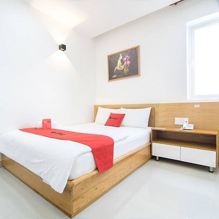 Reddoorz Plus Near Lotte Mart Cong Hoa Ho Si Minh-város Kültér fotó