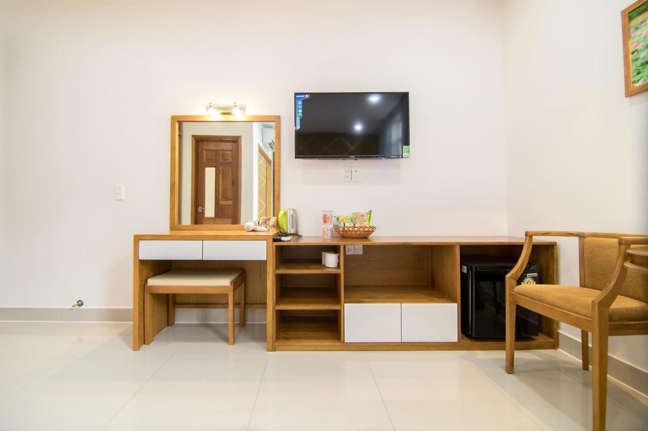 Reddoorz Plus Near Lotte Mart Cong Hoa Ho Si Minh-város Kültér fotó