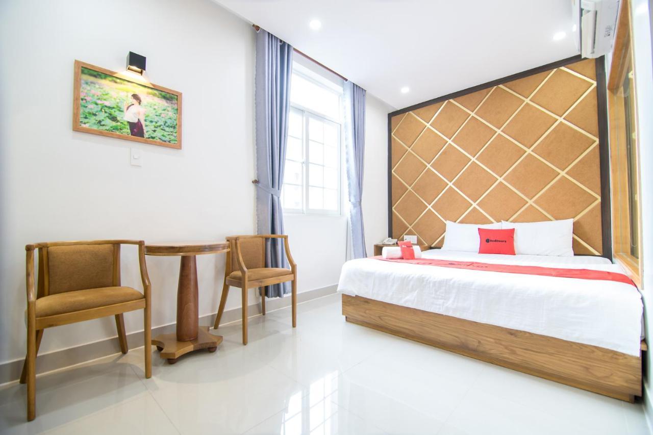 Reddoorz Plus Near Lotte Mart Cong Hoa Ho Si Minh-város Kültér fotó
